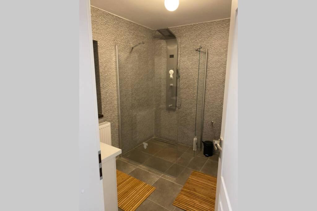 Casa Skadi, Zamora,Buşteni Exteriör bild